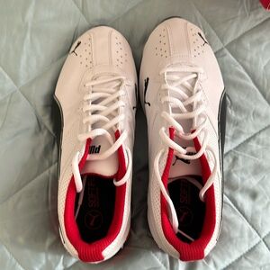 Puma Tazon 6 FM white / black